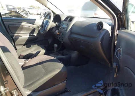 2015 Nissan Versa 1.6 S+ из США, поврежденный, VIN 3N1CN7AP4FL851316